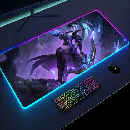 Vayne League of Legends XXL RGB Gaming Mouse Pad - Large LED Gamer Mat